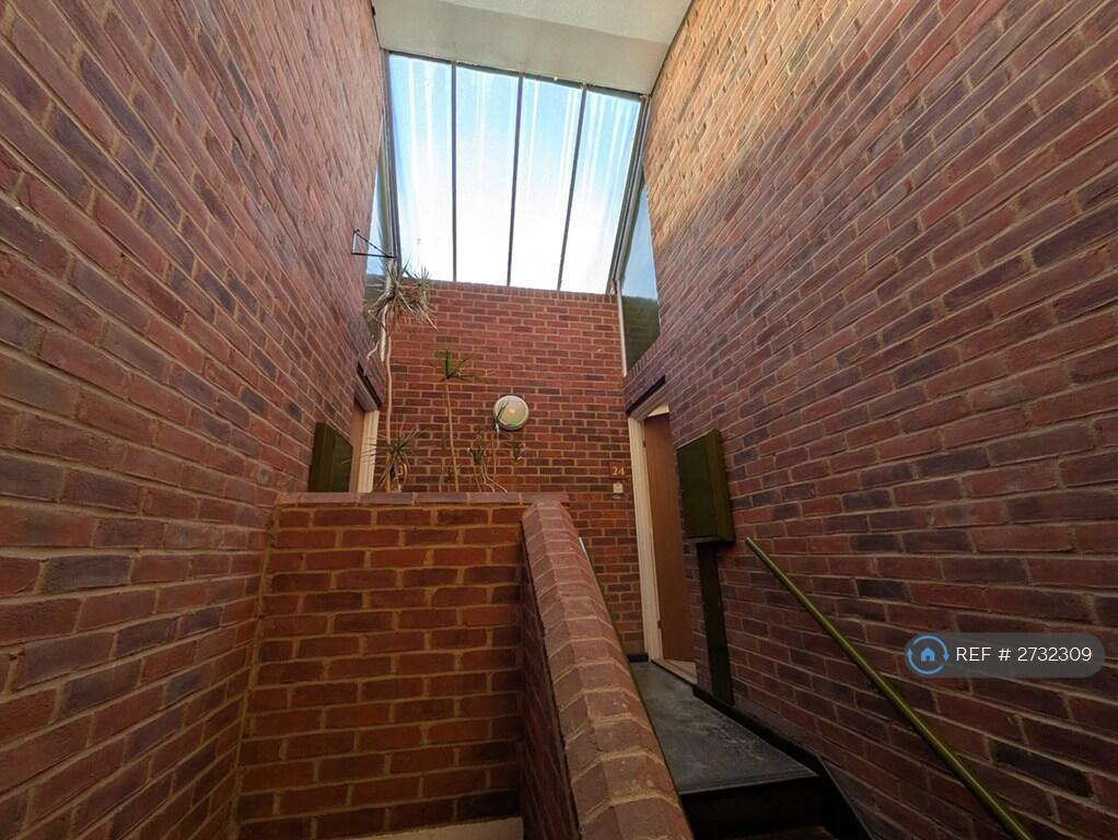 Additional image 2 of Carlisle Avenue, St. Albans, AL3