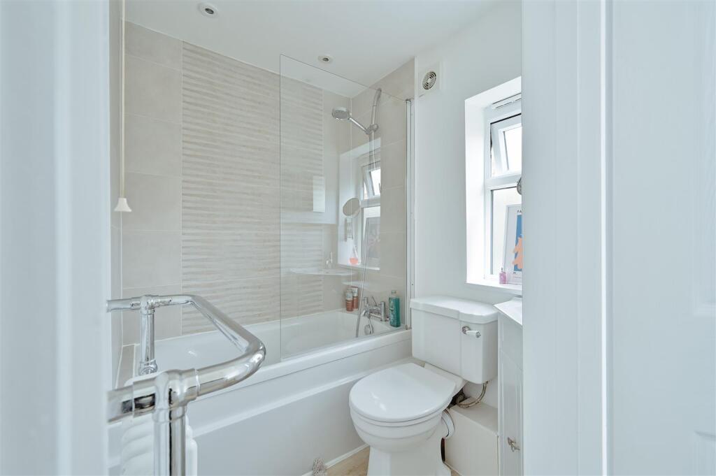 Additional image 9 of Westfield Road, Harpenden