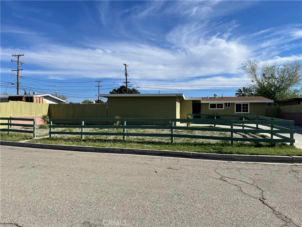 Additional image 131 of 2010 W Lumber St, Lancaster, CA 93536