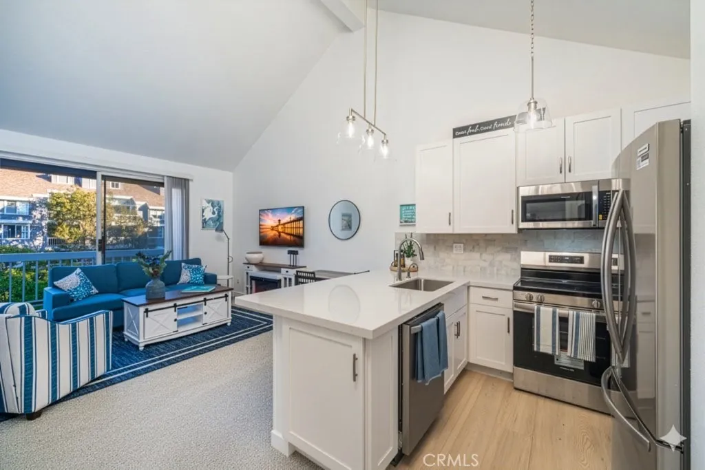 Additional image 6 of 20341 Bluffside Cir Unit 305, Huntington Beach, CA 92646