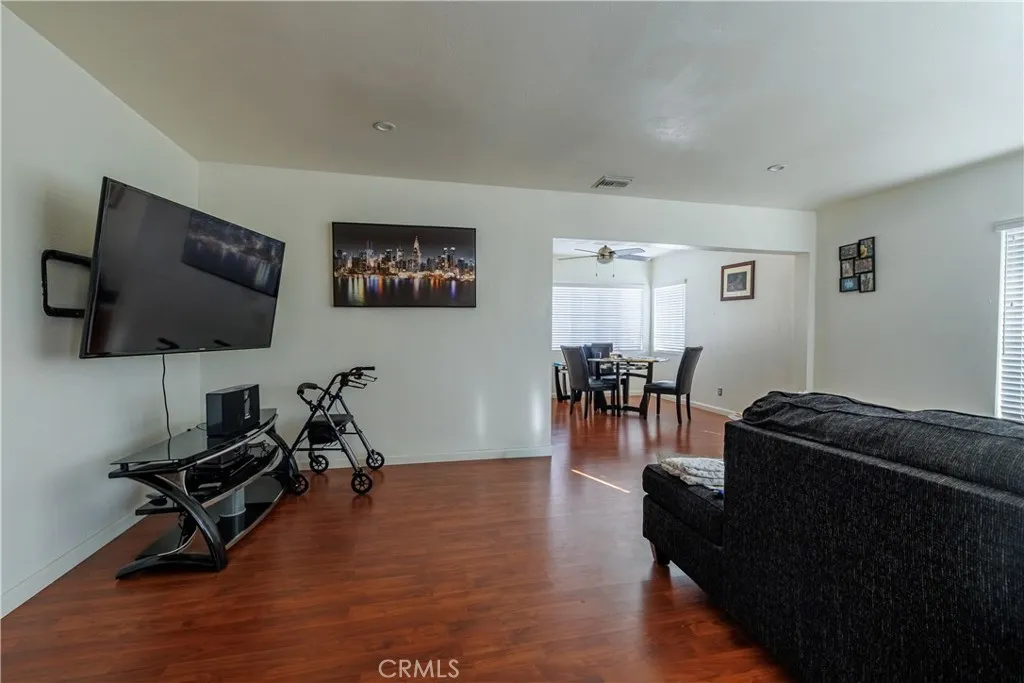 Additional image 9 of 3301 W 116th St, Inglewood, CA 90303