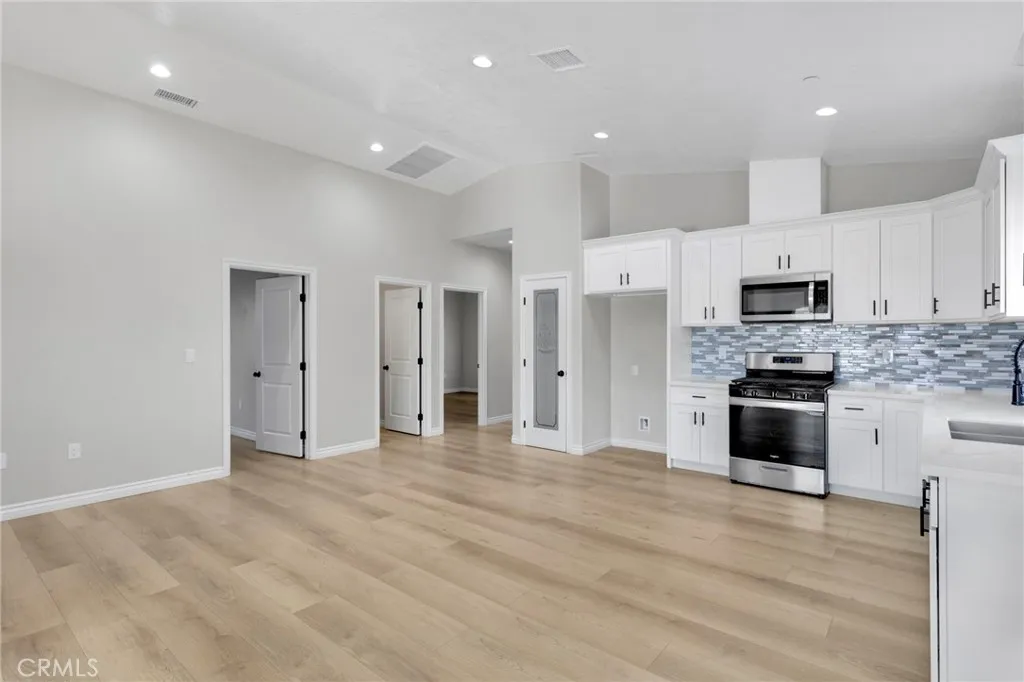 Additional image 12 of 16150 Smoke Tree St, Hesperia, CA 92345