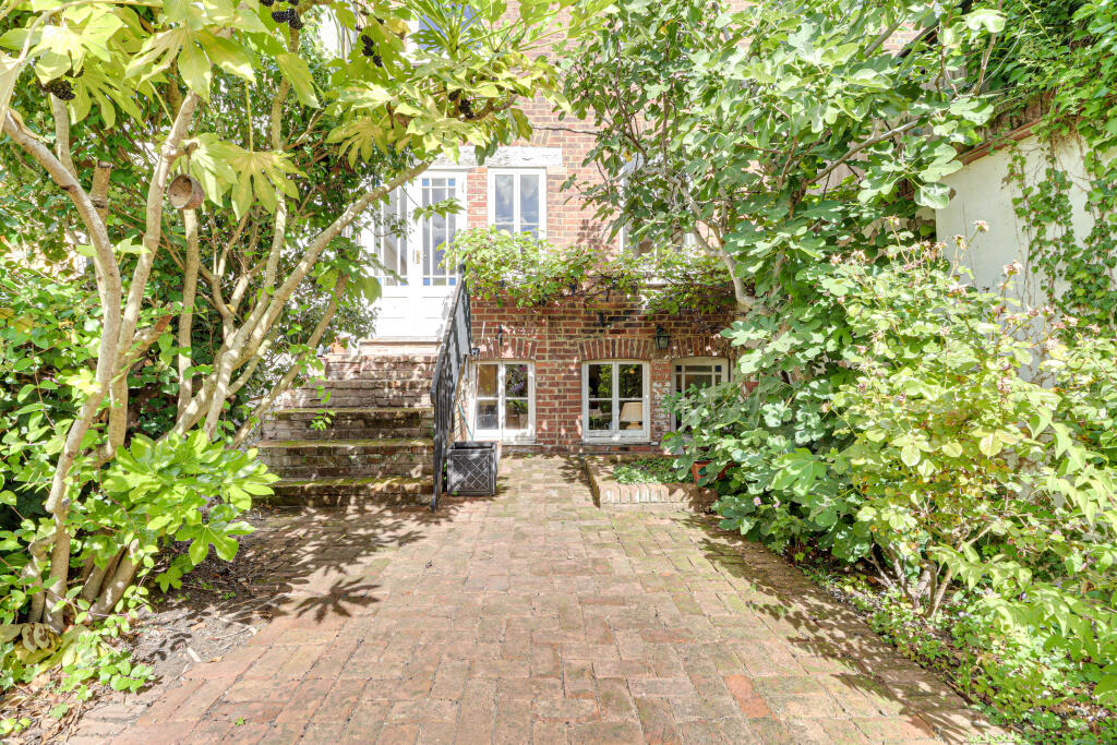 Additional image 8 of Albert Street, St. Albans, Hertfordshire, AL1