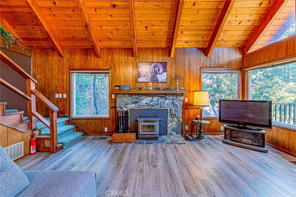 Additional image 65 of 5522 Acorn Dr, Wrightwood, CA 92397