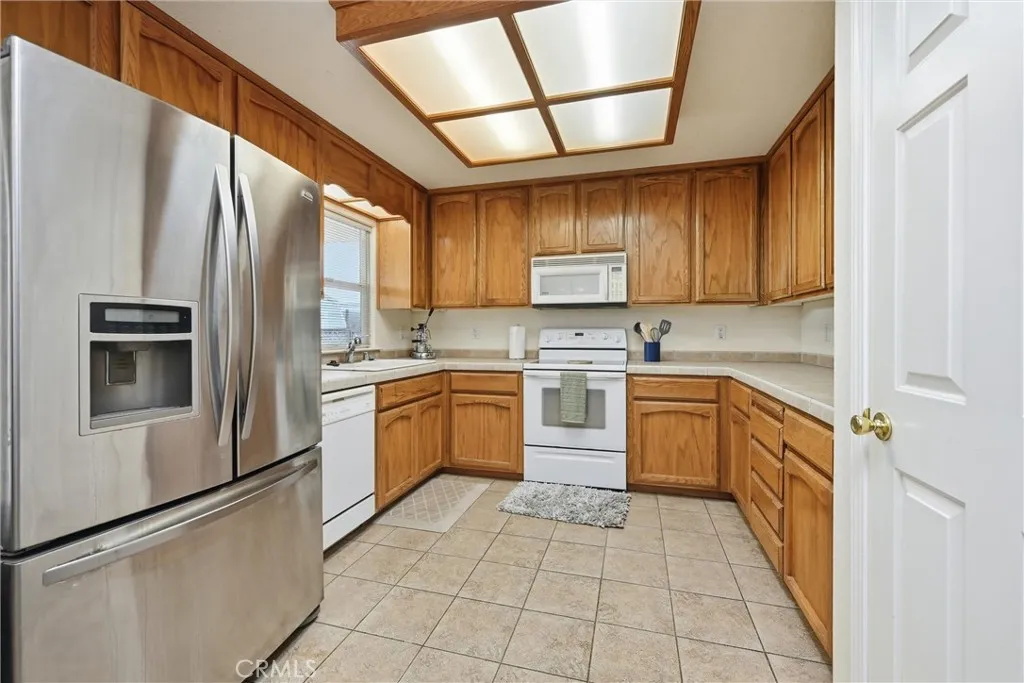 Additional image 40 of 18841 Spyglass Rd, Hidden Valley Lake, CA 95467