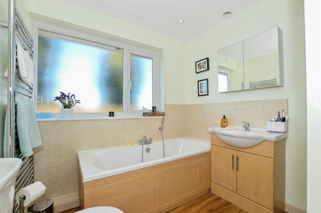 Additional image 11 of Saberton Close, Redbourn, St. Albans