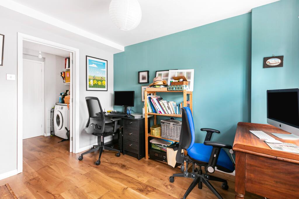 Additional image 7 of Longacres, St Albans, AL4