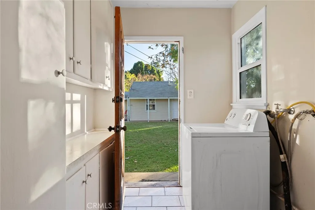 Additional image 77 of 17806 Erwin St, Encino, CA 91316