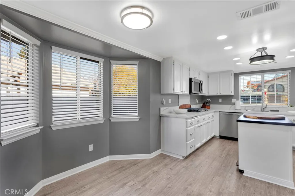 Additional image 13 of 18570 Niagara Dr, Victorville, CA 92395