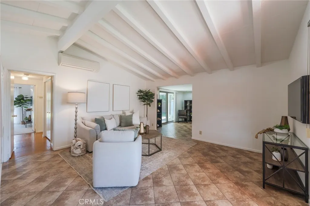 Additional image 11 of 934 N Maple St, Anaheim, CA 92801