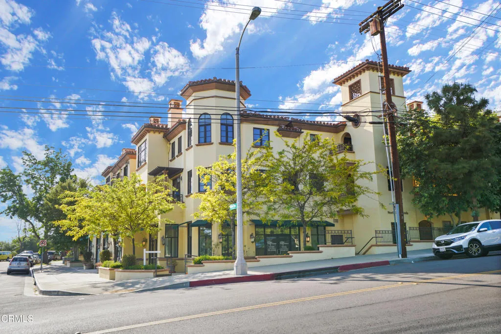 Additional image 4 of 985 N Michillinda Avenue Unit 207, Pasadena, CA 91107