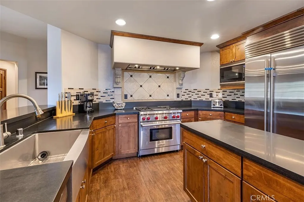 Additional image 14 of 40671 Village Drive Unit 15B, Big Bear Lake, CA 92315