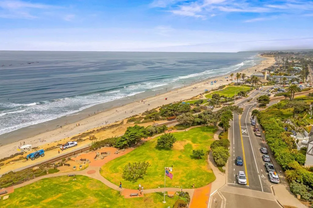 Additional image 93 of 1552 Camino Del Mar Unit 401, Del Mar, CA 92014