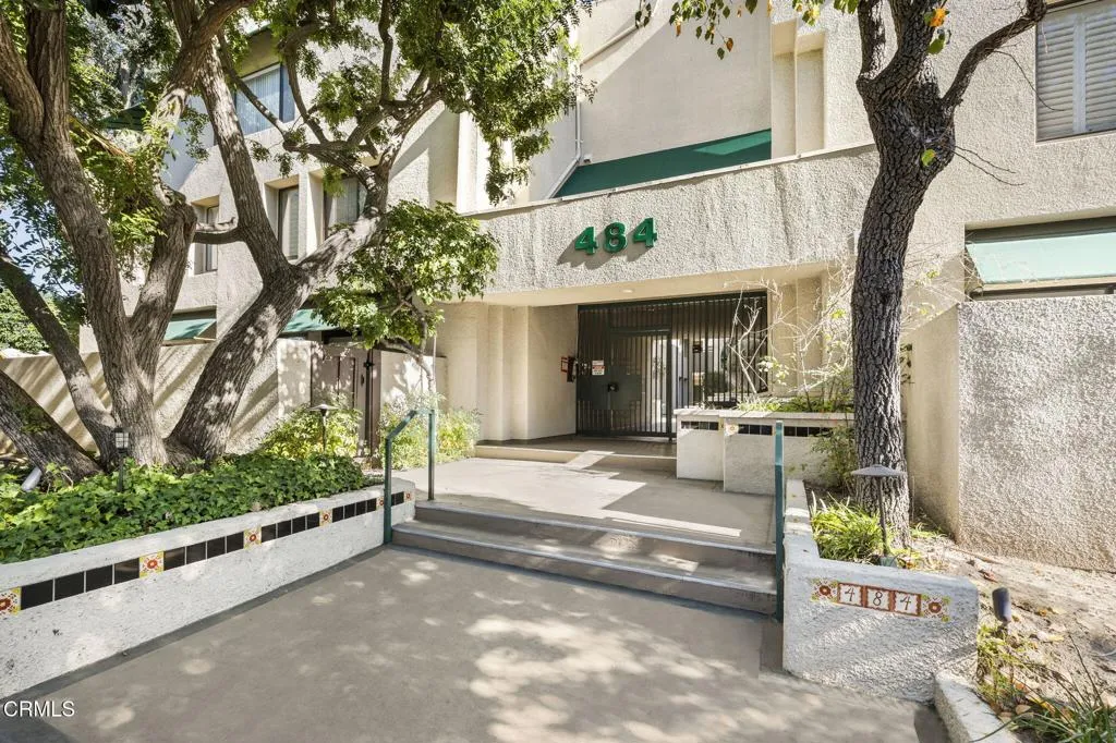 Additional image 2 of 484 S Euclid Ave Unit 107, Pasadena, CA 91101