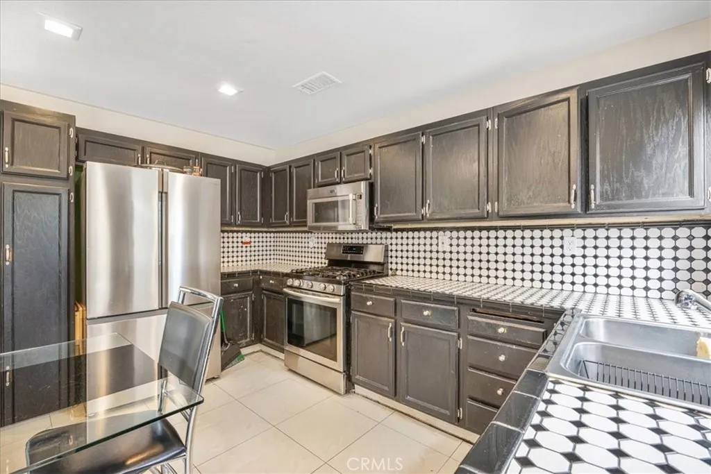 Additional image 16 of 507 Coudures Way, Perris, CA 92571