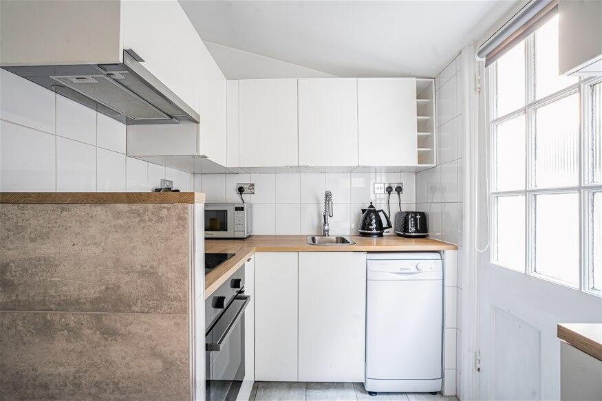 Additional image 5 of Clarence Road, Harpenden, AL5