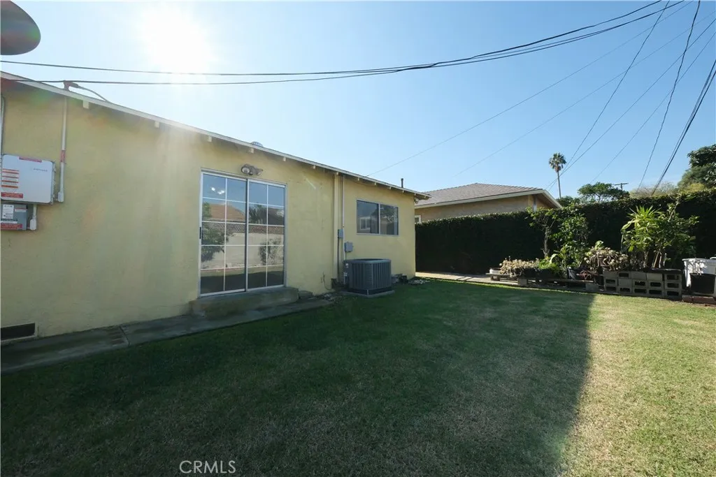 Additional image 76 of 419 W Martinshire St, Carson, CA 90745