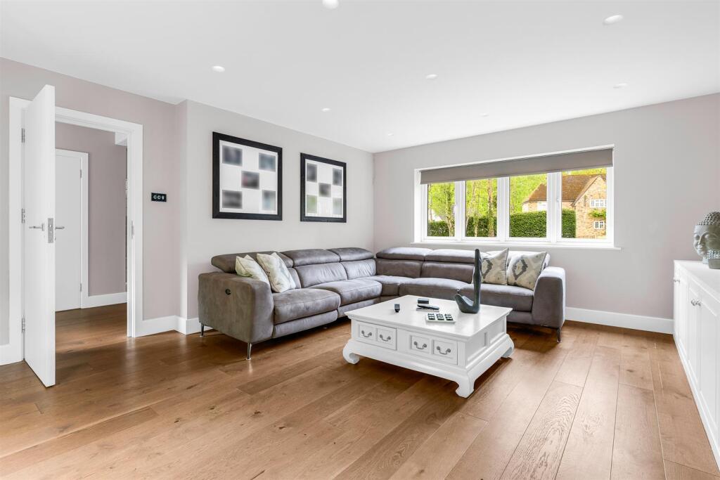 Additional image 12 of Bishops Road, Tewin, Welwyn