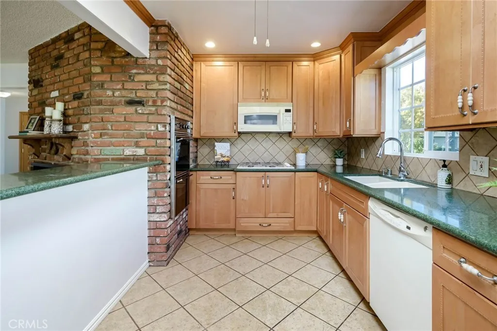 Additional image 59 of 736 N Frijo Avenue, West Covina, CA 91790