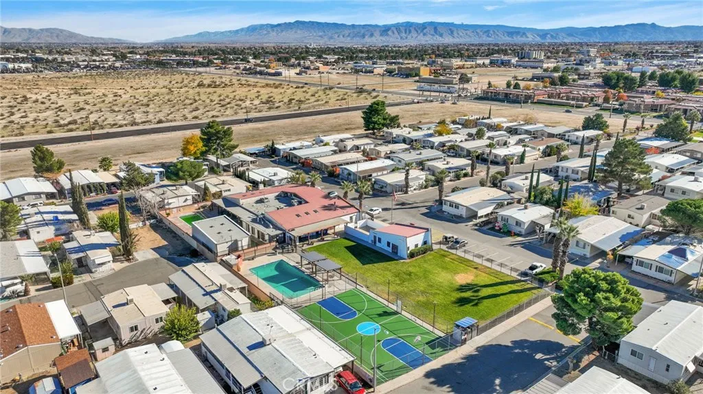 Additional image 57 of 15252 Seneca Road Unit 221, Victorville, CA 92392