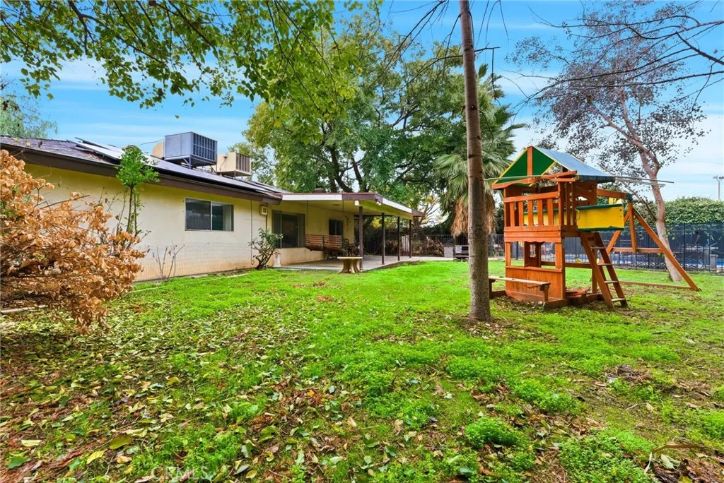 Additional image 73 of 2404 Prestwick Court, Bakersfield, CA 93309