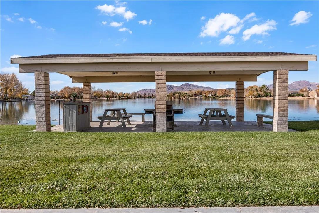 Additional image 13 of 37176 Rozanne Dr, Newberry Springs, CA 92365