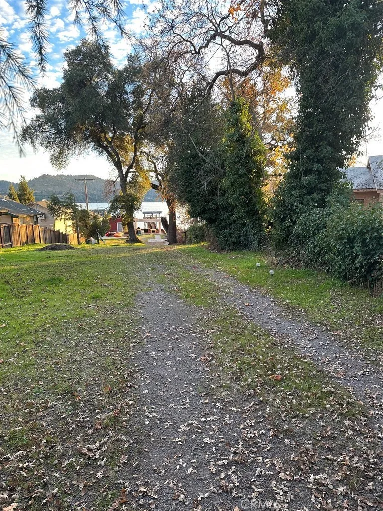 Additional image 48 of 13791 Lakeshore Dr, Clearlake, CA 95422