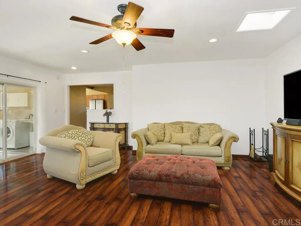 Additional image 20 of 511 Hilltop Dr, Chula Vista, CA 91910