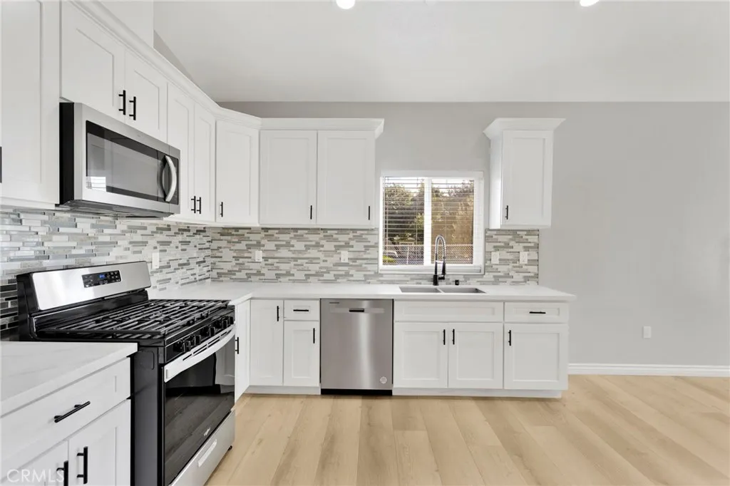 Additional image 42 of 16150 Smoke Tree St, Hesperia, CA 92345