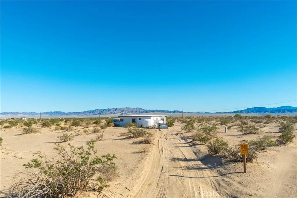 Additional image 46 of 84753 Eddie Albert Rd, 29 Palms, CA 92277