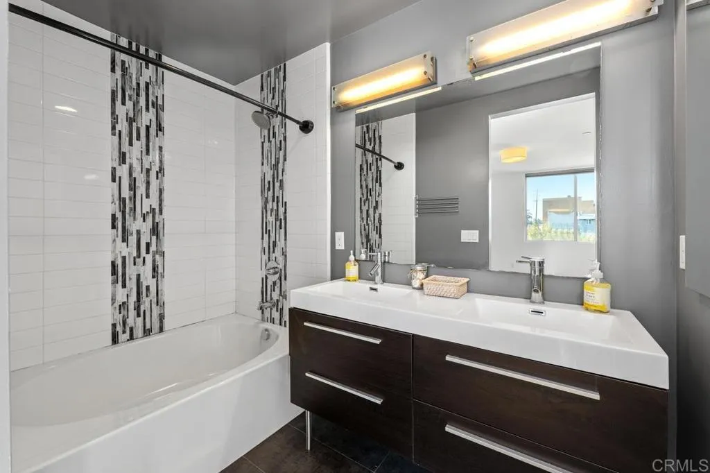 Additional image 39 of 2187 Catalina Boulevard, San Diego, CA 92107