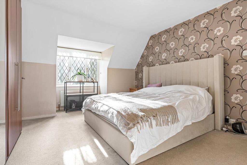 Additional image 13 of Bishops Road, Tewin