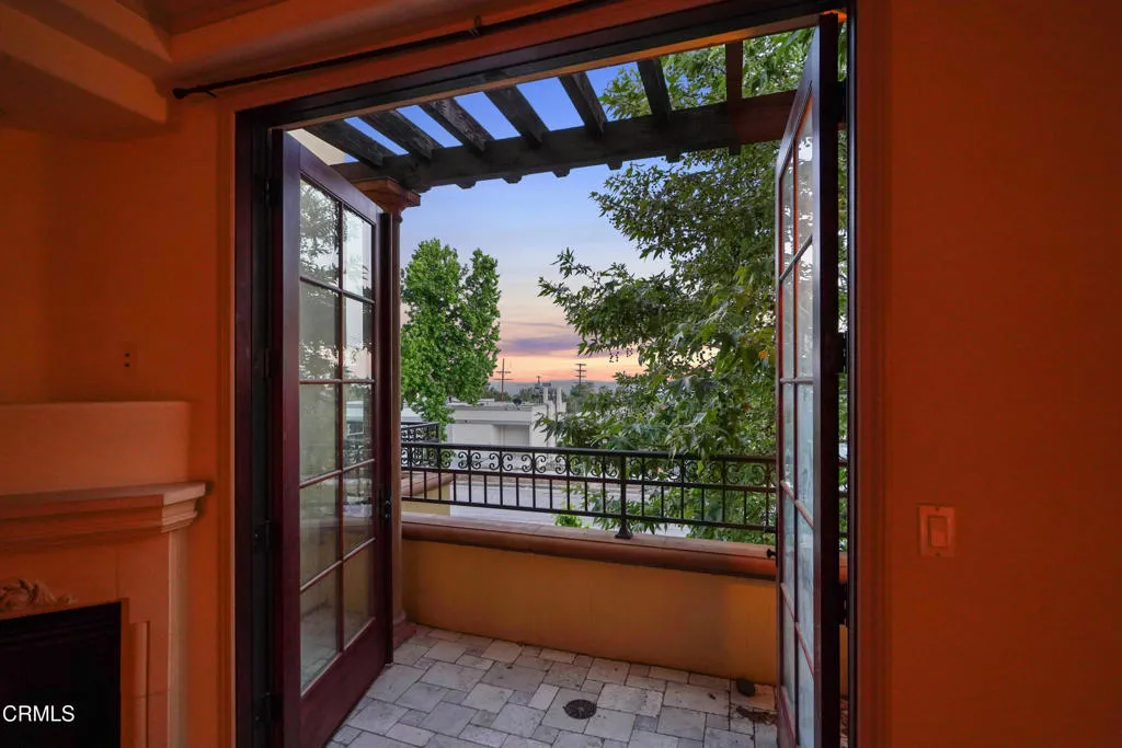 Additional image 92 of 985 N Michillinda Avenue Unit 207, Pasadena, CA 91107