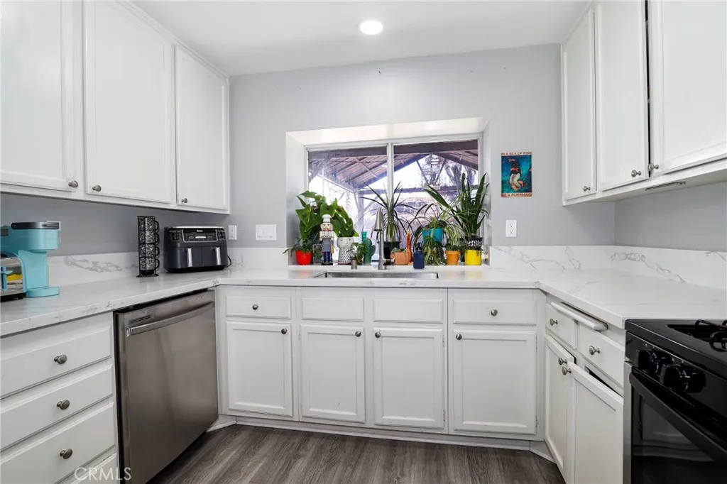 Additional image 51 of 42302 58th St W, Lancaster, CA 93536