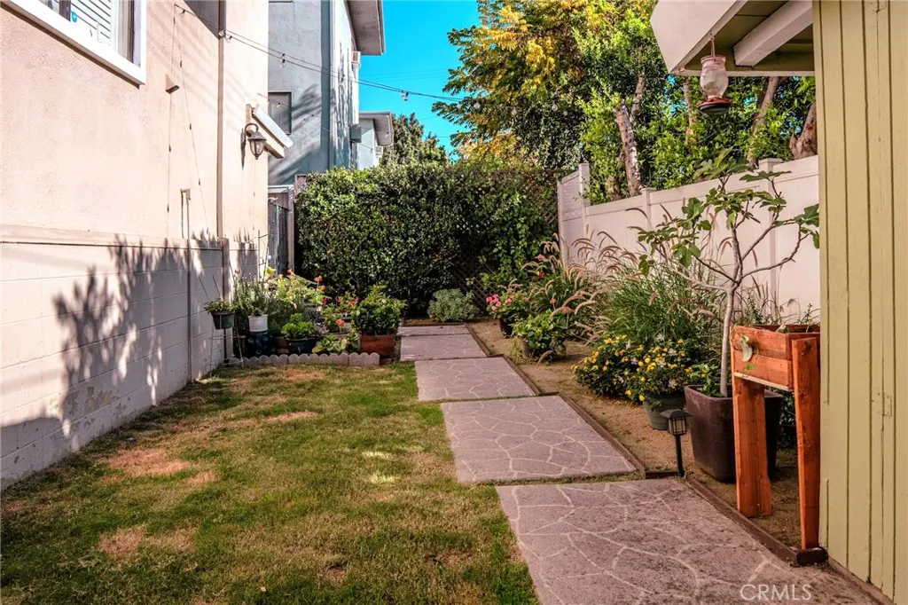 Additional image 47 of 14144 Burbank Boulevard Unit 2, Sherman Oaks, CA 91401