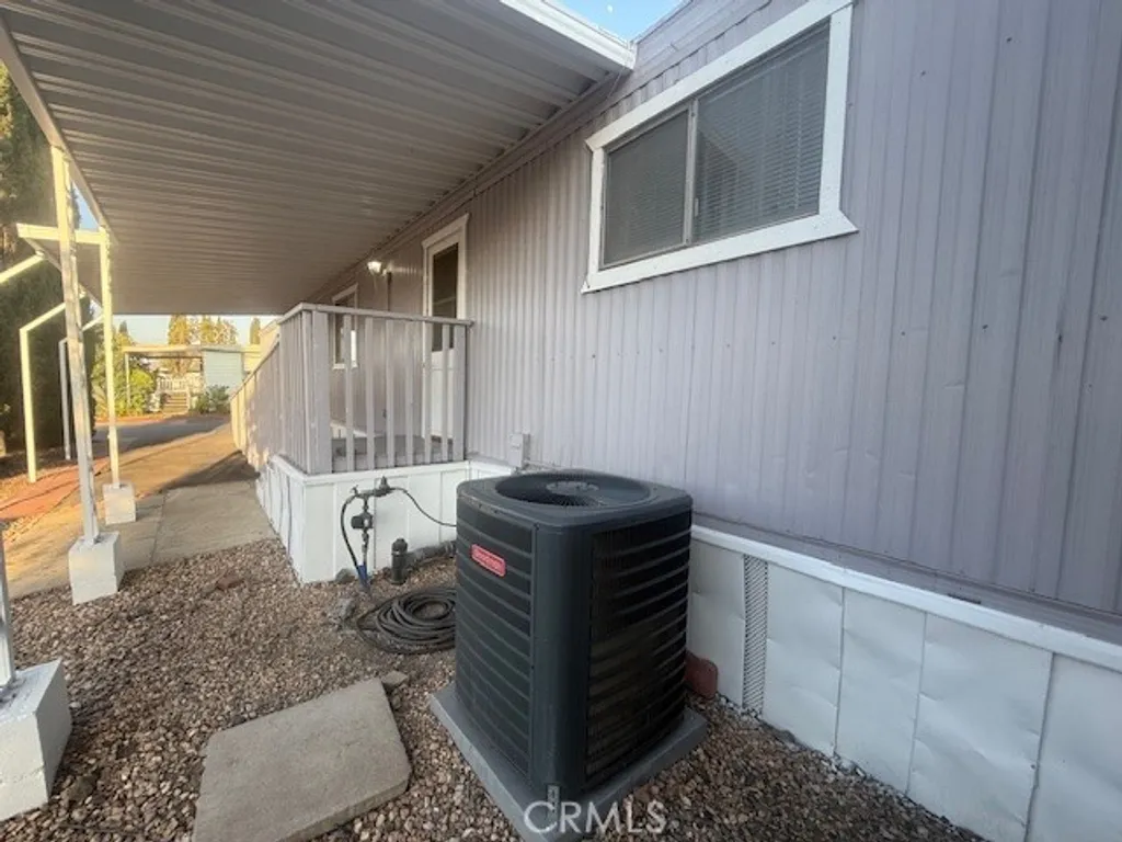 Additional image 10 of 995 Pomona Rd Unit 88, Corona, CA 92882