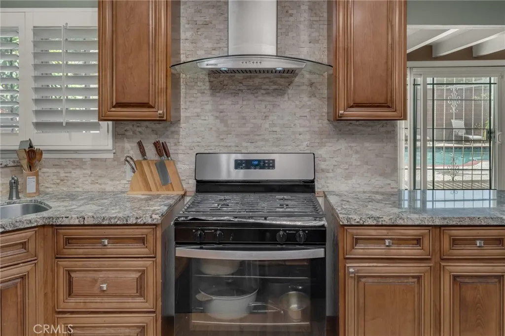 Additional image 17 of 10624 S 6th Ave, Inglewood, CA 90303