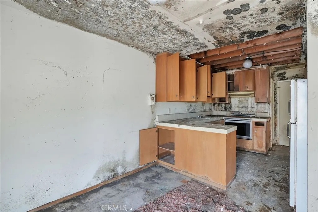 Additional image 17 of 933 Acosta Plz Unit 35, Salinas, CA 93905