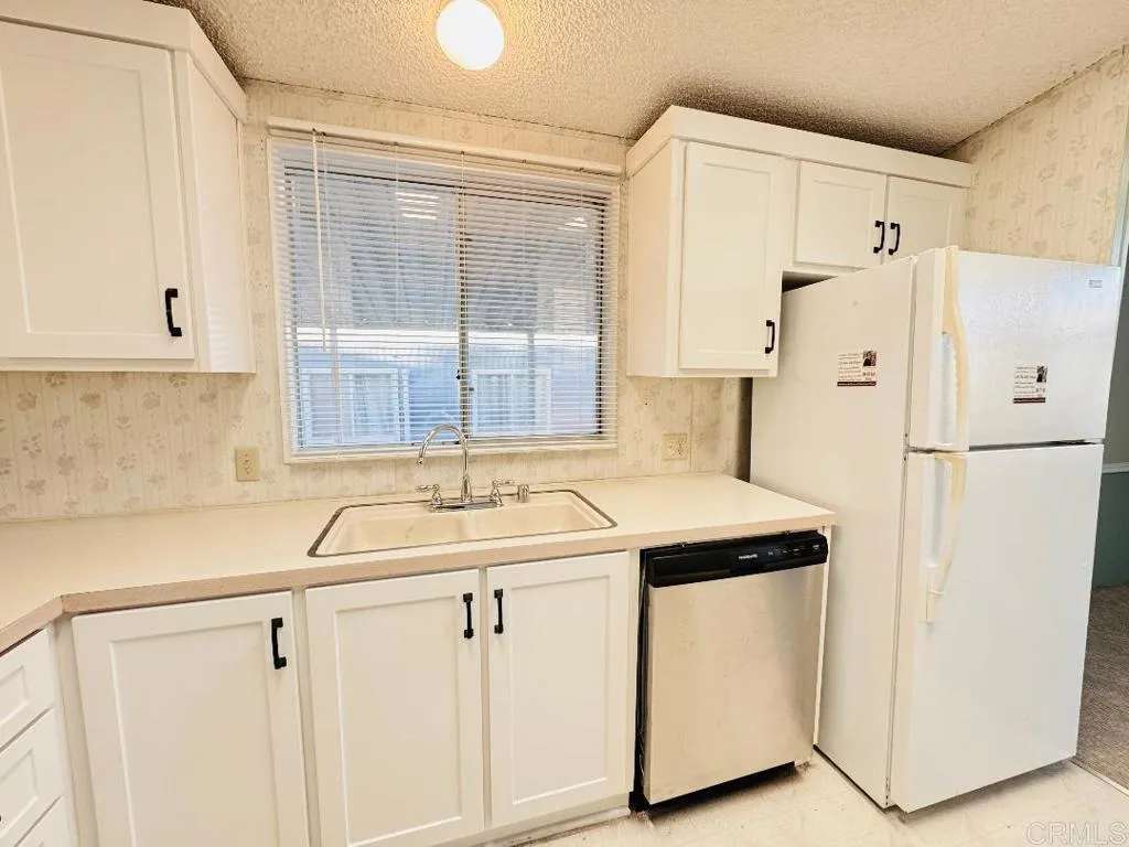 Additional image 14 of 2888 Iris Avenue Unit 84, San Diego, CA 92154