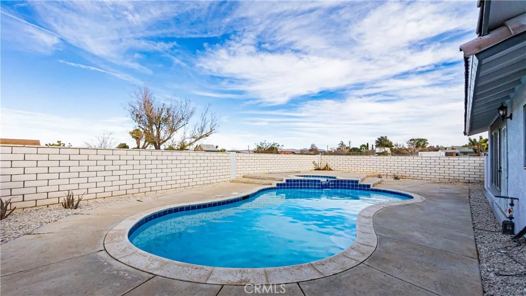 Additional image 87 of 9515 Juniper St, Apple Valley, CA 92308
