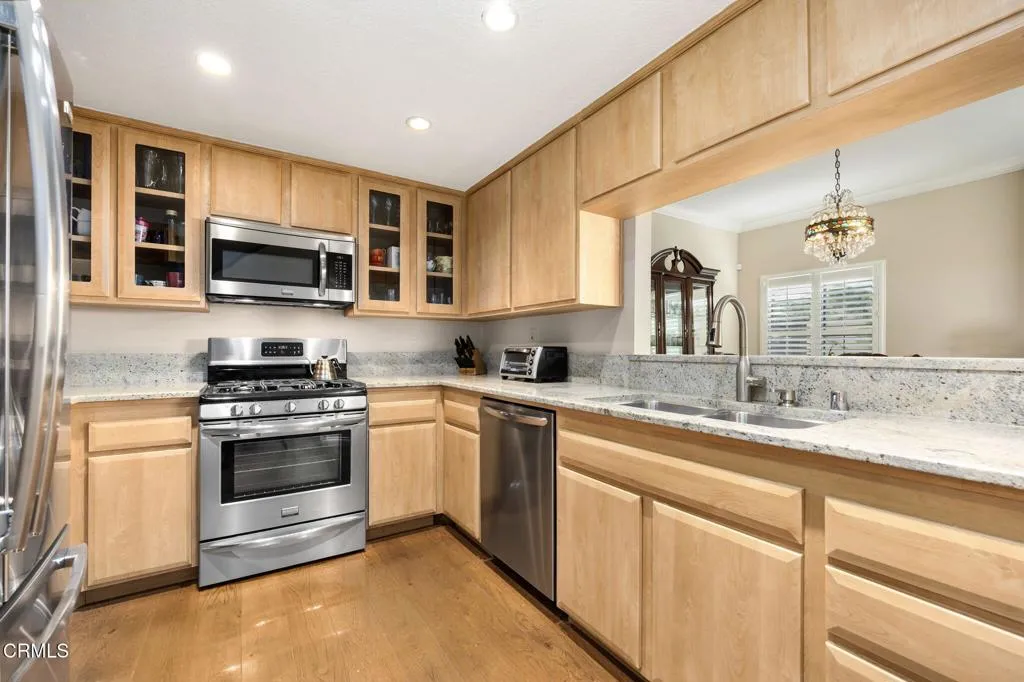 Additional image 8 of 484 S Euclid Ave Unit 107, Pasadena, CA 91101