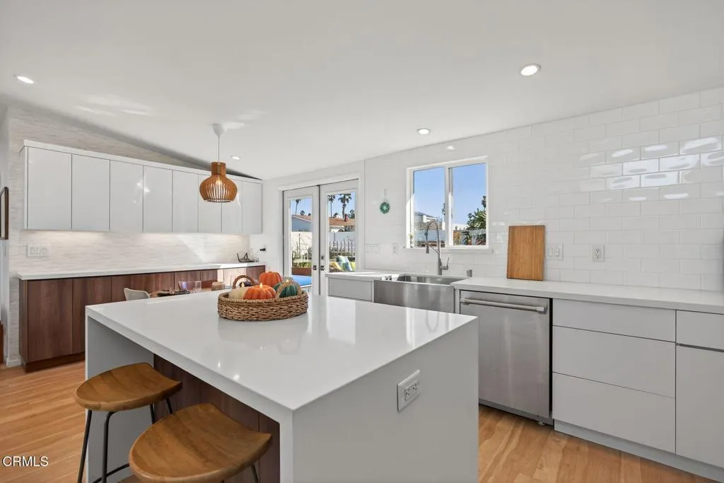 Additional image 46 of 1040 Dover Lane, Ventura, CA 93001