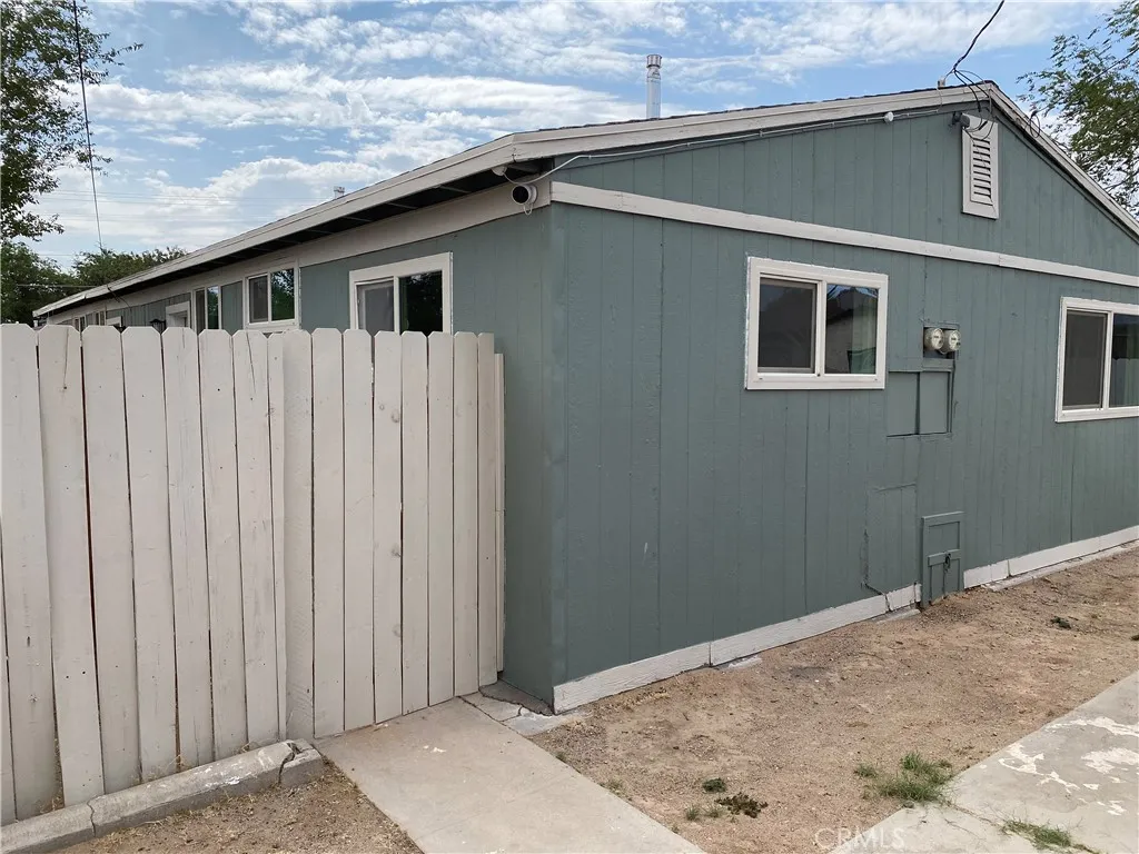 Additional image 3 of 113 W Fredricks Street, Barstow, CA 92311
