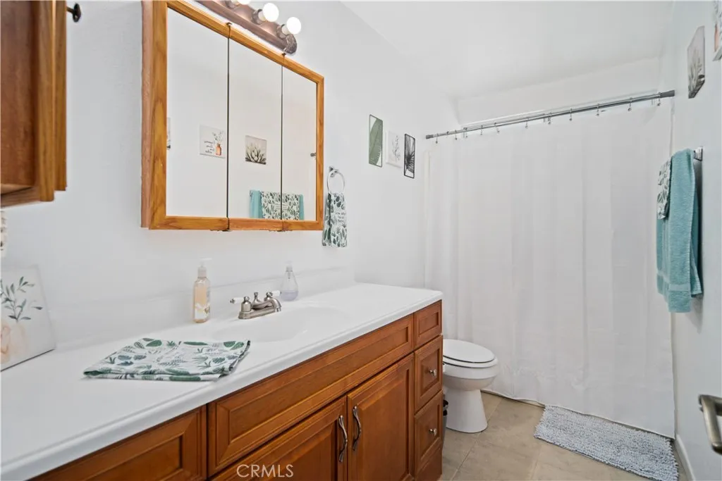 Additional image 62 of 17360 Valeport Ave, Lancaster, CA 93535