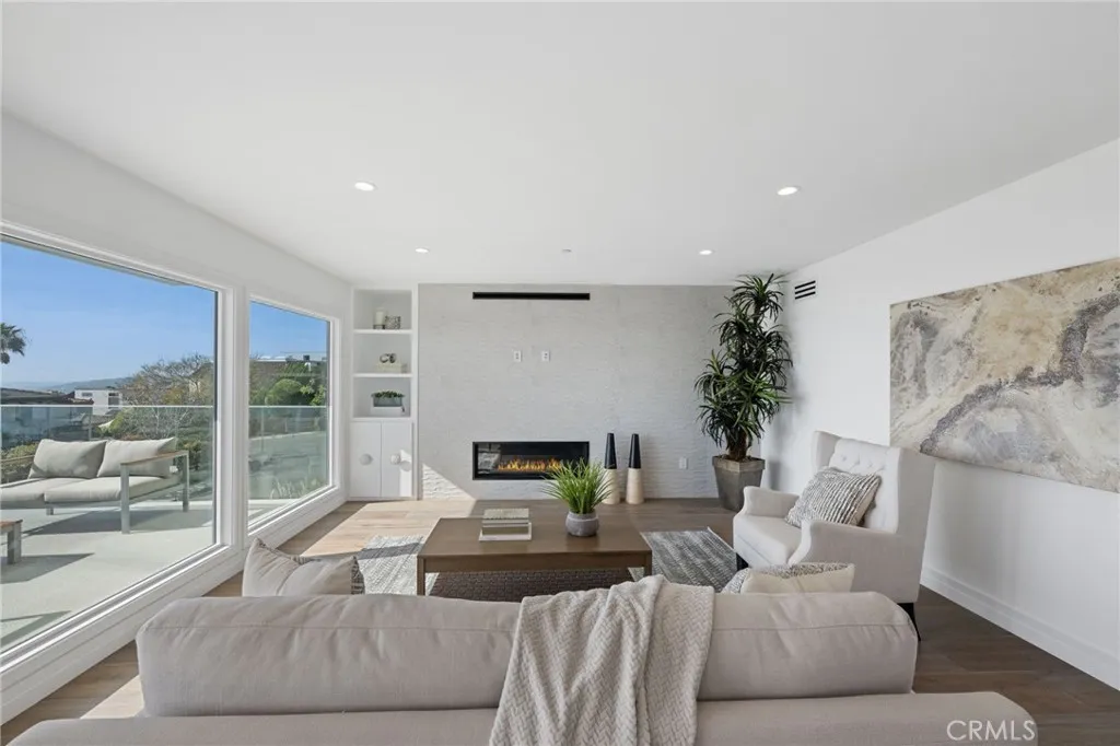 Additional image 69 of 723 Balboa Avenue, Laguna Beach, CA 92651