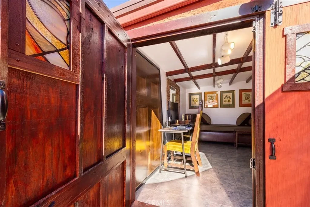 Additional image 19 of 657 W 66th St, Los Angeles, CA 90044