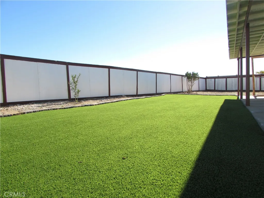 Additional image 5 of 11424 Dartmouth Court, Adelanto, CA 92301