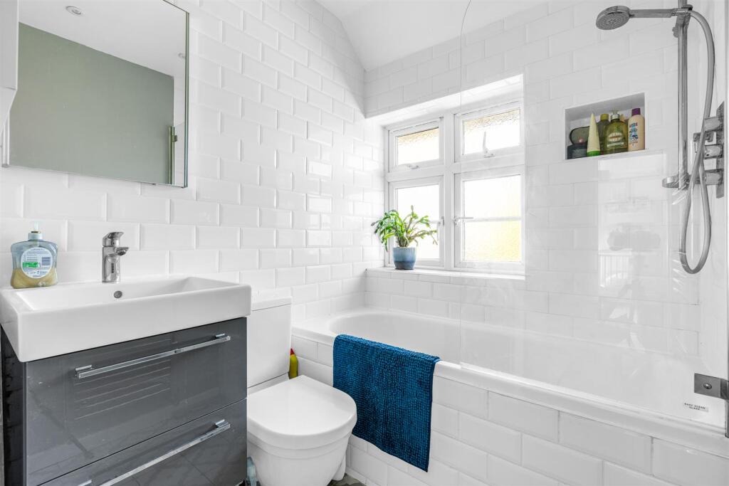 Additional image 15 of Handside Lane, Welwyn Garden City