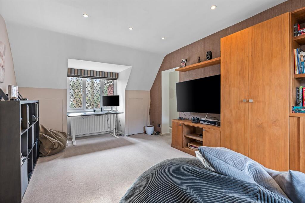 Additional image 9 of Bishops Road, Tewin