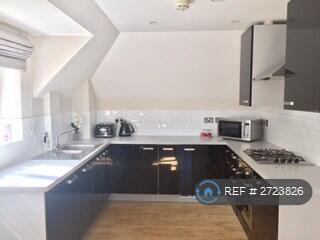 Additional image 2 of Curo Park, St Albans, AL2